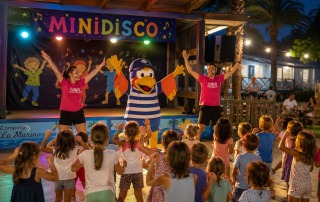 mini disco infantil camping