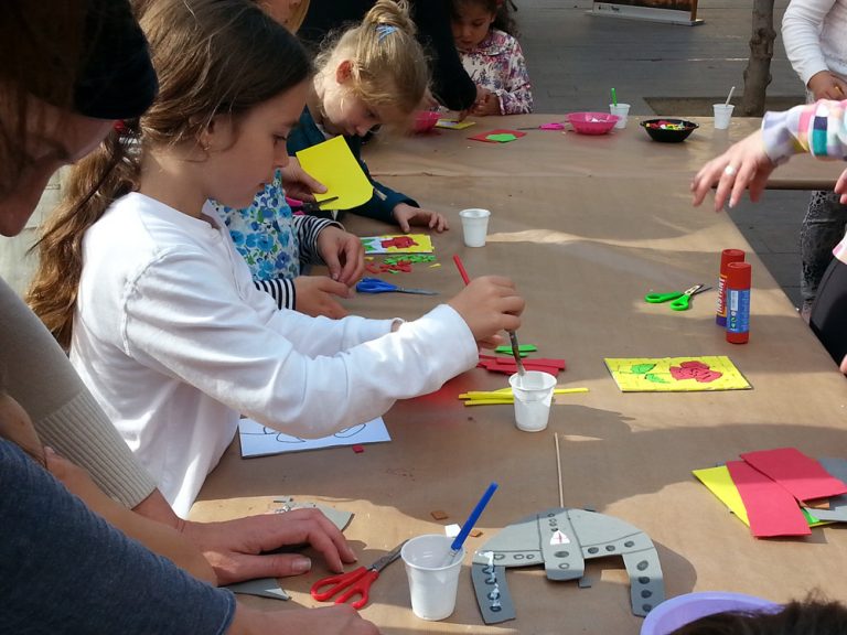 Taller de mosaics de Sant Jordi