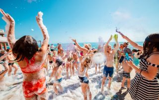 Fiesta-de-la-espuma-como-hacerla-inolvidable-para-los-ninos
