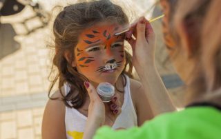 Pintacaras-para-un-maquillaje-infantil-perfecto-en-5-minutos